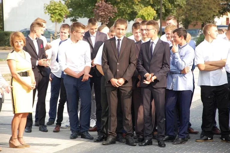 ZS CKR w Starym Lubiejewie zainaugurował rok szkolny (zdjęcia)