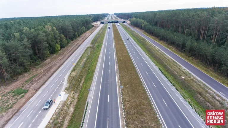 S8 wciąż w trakcie przebudowy (zdjęcia z lotu ptaka)