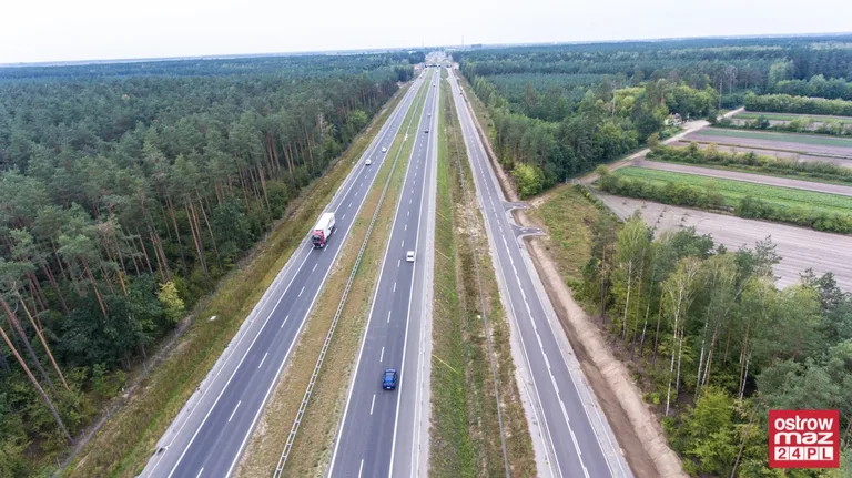 S8 wciąż w trakcie przebudowy (zdjęcia z lotu ptaka)