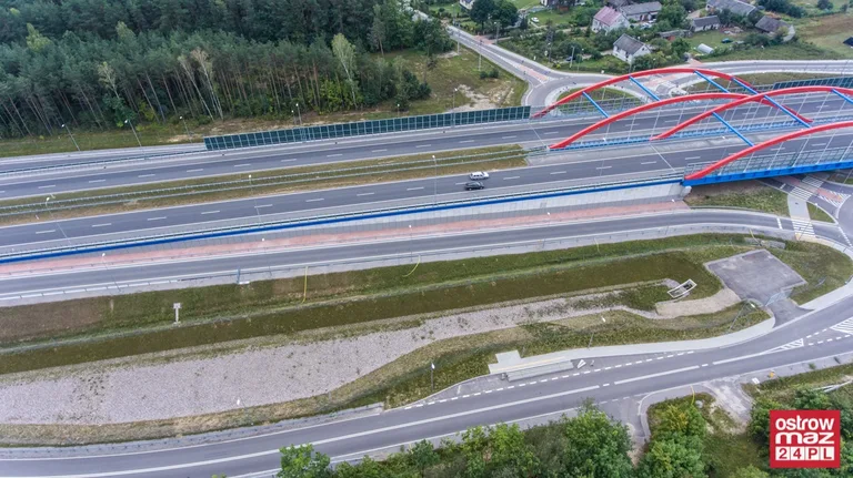 S8 wciąż w trakcie przebudowy (zdjęcia z lotu ptaka)
