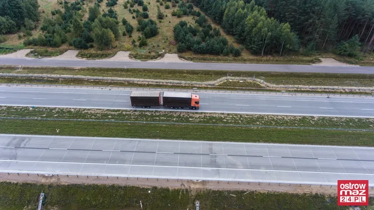 S8 wciąż w trakcie przebudowy (zdjęcia z lotu ptaka)