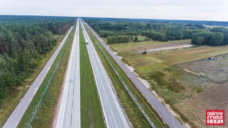 S8 wciąż w trakcie przebudowy (zdjęcia z lotu ptaka)