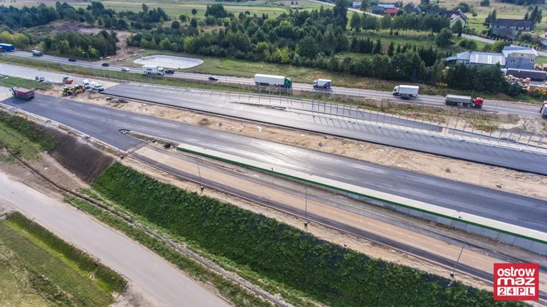 S8 wciąż w trakcie przebudowy (zdjęcia z lotu ptaka)