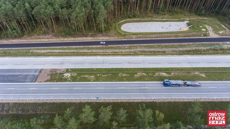 S8 wciąż w trakcie przebudowy (zdjęcia z lotu ptaka)
