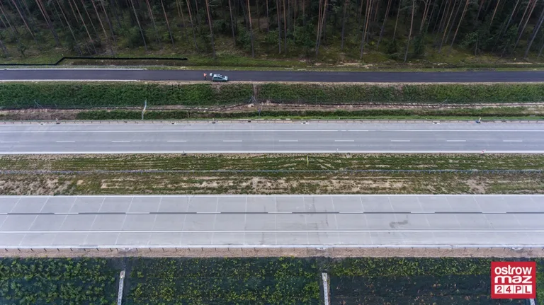 S8 wciąż w trakcie przebudowy (zdjęcia z lotu ptaka)