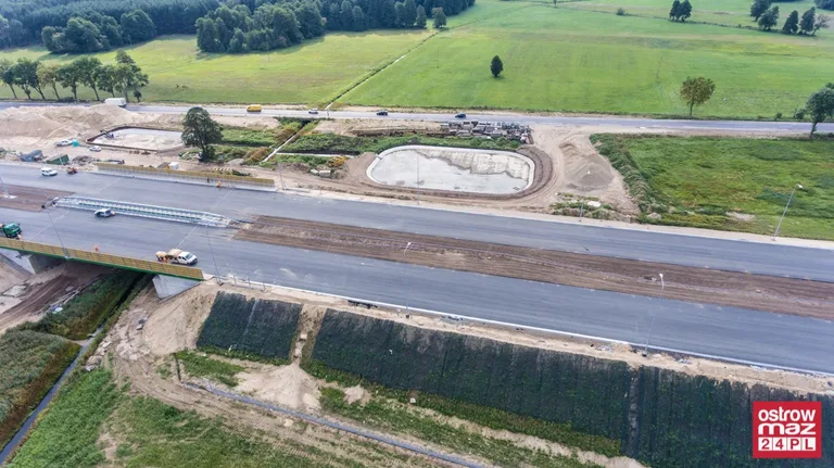 S8 wciąż w trakcie przebudowy (zdjęcia z lotu ptaka)
