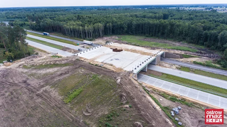 S8 wciąż w trakcie przebudowy (zdjęcia z lotu ptaka)