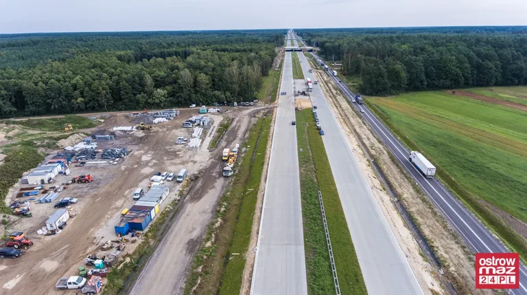 S8 wciąż w trakcie przebudowy (zdjęcia z lotu ptaka)