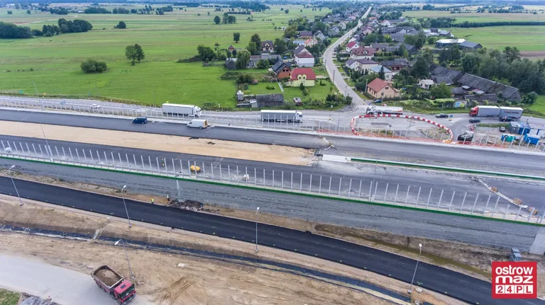 S8 wciąż w trakcie przebudowy (zdjęcia z lotu ptaka)