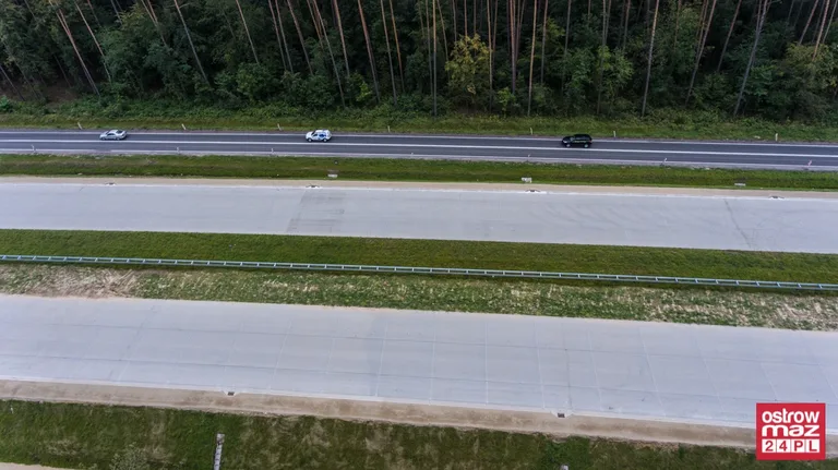 S8 wciąż w trakcie przebudowy (zdjęcia z lotu ptaka)