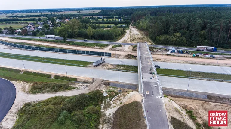 S8 wciąż w trakcie przebudowy (zdjęcia z lotu ptaka)
