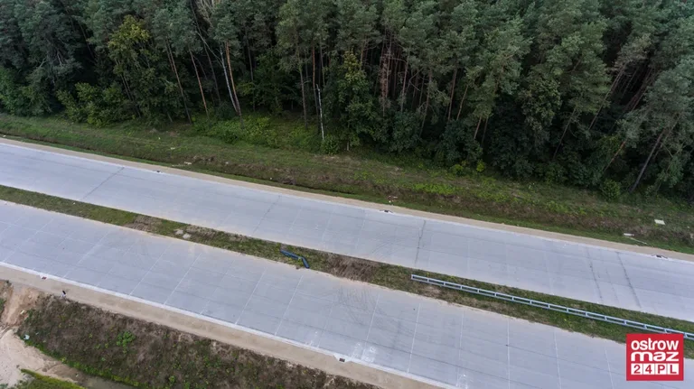 S8 wciąż w trakcie przebudowy (zdjęcia z lotu ptaka)
