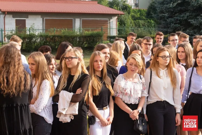 "Ekonomik" rozpoczął naukę w nowym roku szkolnym (zdjęcia)