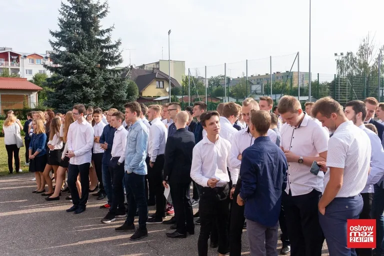 "Ekonomik" rozpoczął naukę w nowym roku szkolnym (zdjęcia)