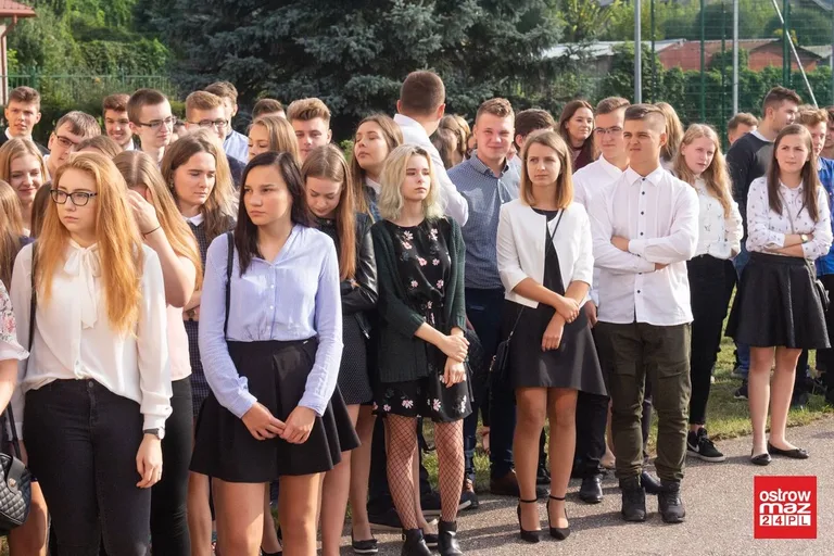"Ekonomik" rozpoczął naukę w nowym roku szkolnym (zdjęcia)