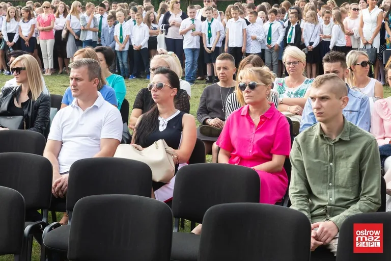 "Trójka" powitała nowy rok szkolny (zdjęcia)