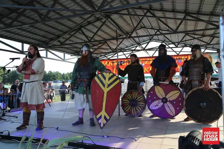 Moc atrakcji i zabawy na Jarmarkach Czerwińskich (zdjęcia, wideo)