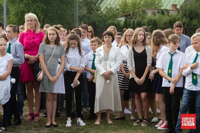 "Trójka" powitała nowy rok szkolny (zdjęcia)