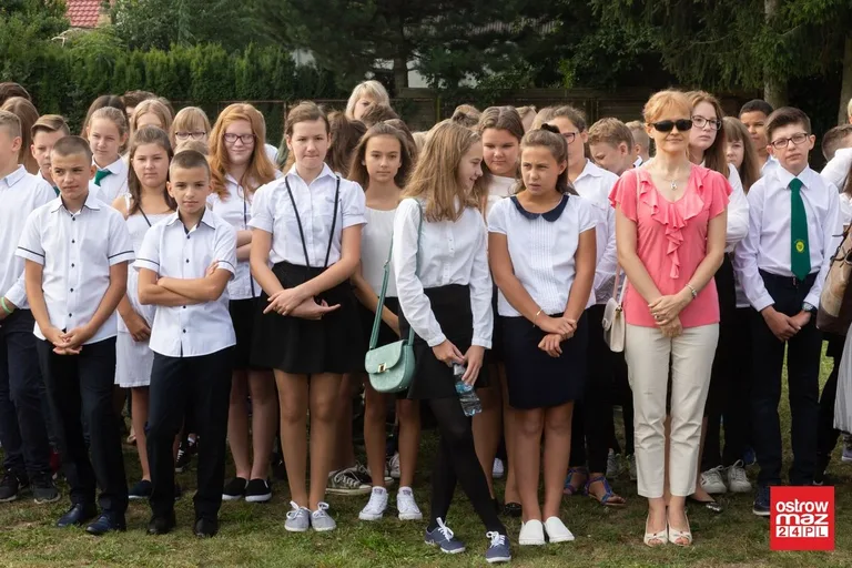 "Trójka" powitała nowy rok szkolny (zdjęcia)