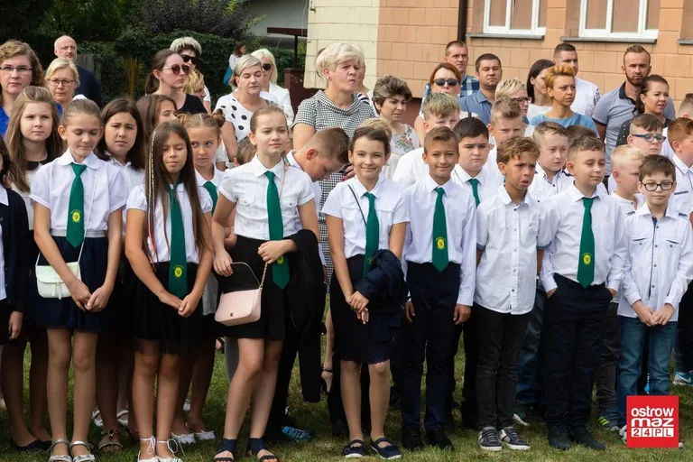 "Trójka" powitała nowy rok szkolny (zdjęcia)
