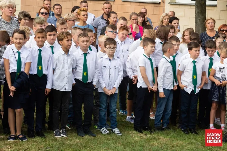 "Trójka" powitała nowy rok szkolny (zdjęcia)