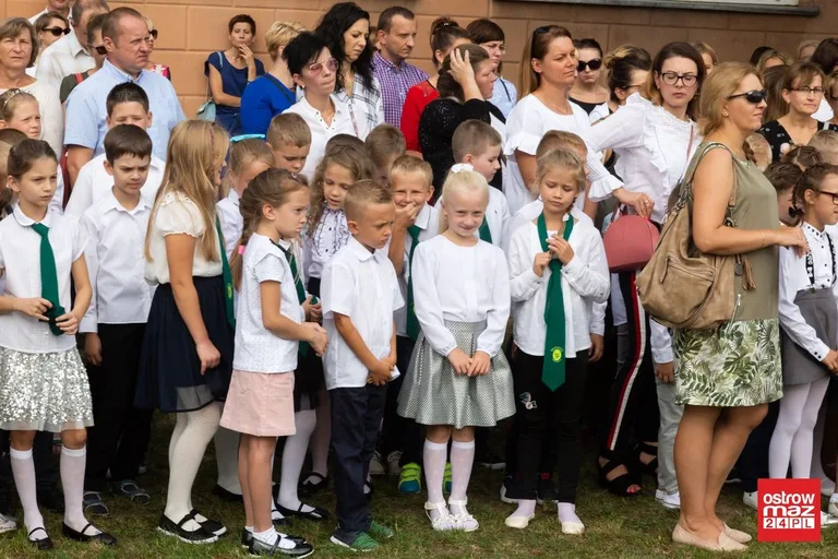 "Trójka" powitała nowy rok szkolny (zdjęcia)