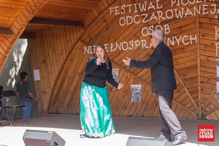 VI Ostrowski Festiwal Piosenki Odczarowanej Osób Niepełnosprawnych (zdjęcia, wideo)