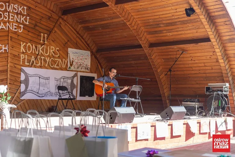 VI Ostrowski Festiwal Piosenki Odczarowanej Osób Niepełnosprawnych (zdjęcia, wideo)