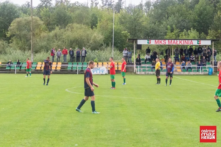 MKS Małkinia rozbiła Tęczę (zdjęcia, wideo)