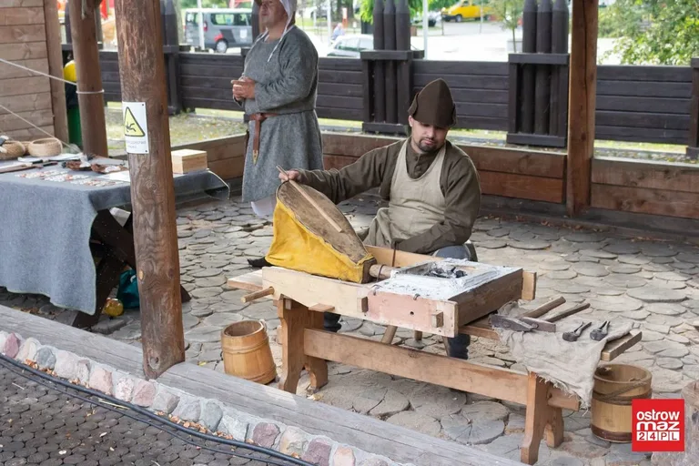 Wielki piknik średniowieczny w Ostrowi Mazowieckiej (zdjęcia, wideo)