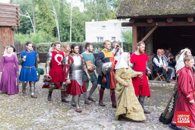 Wielki piknik średniowieczny w Ostrowi Mazowieckiej (zdjęcia, wideo)