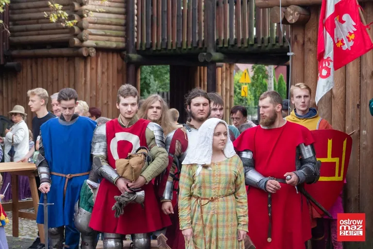 Wielki piknik średniowieczny w Ostrowi Mazowieckiej (zdjęcia, wideo)