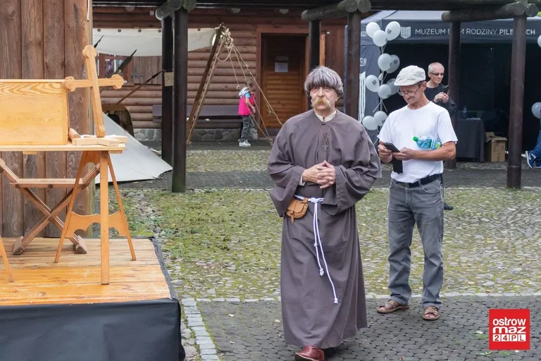Wielki piknik średniowieczny w Ostrowi Mazowieckiej (zdjęcia, wideo)