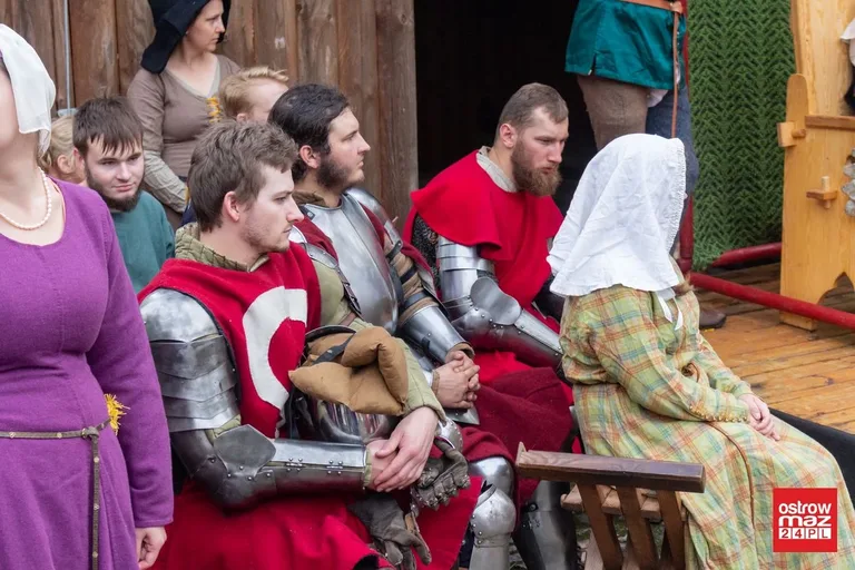 Wielki piknik średniowieczny w Ostrowi Mazowieckiej (zdjęcia, wideo)