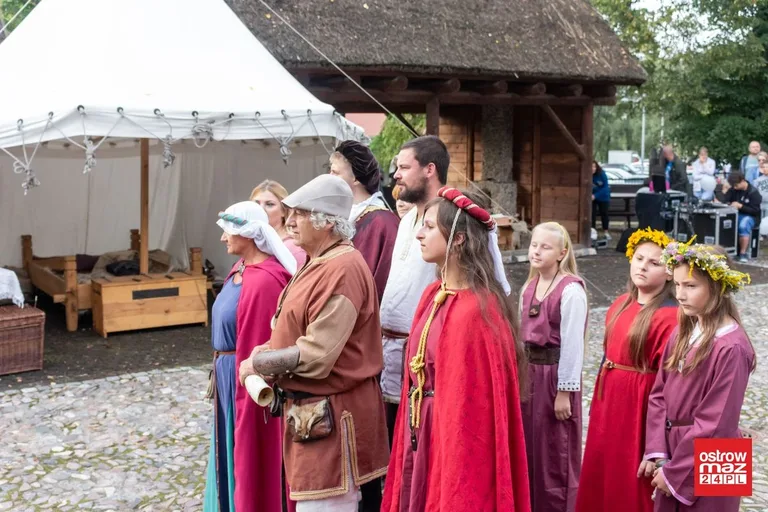 Wielki piknik średniowieczny w Ostrowi Mazowieckiej (zdjęcia, wideo)