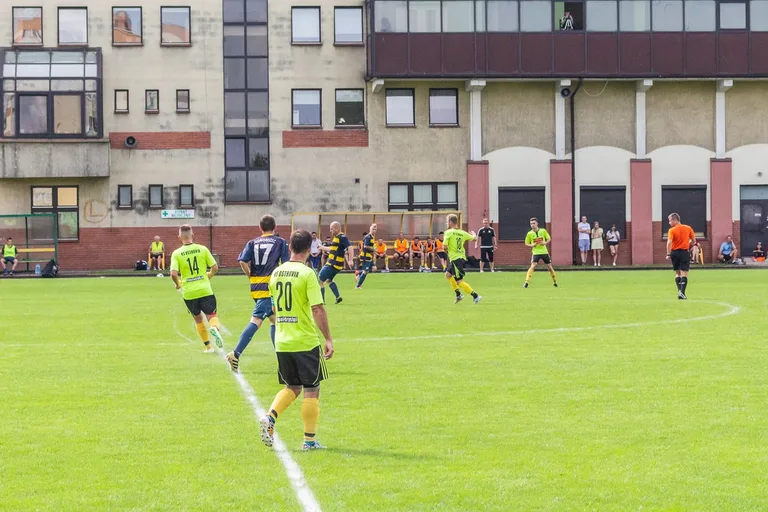 Ostrovia rozbiła Mazowsze Jednorożec (zdjęcia, wideo)