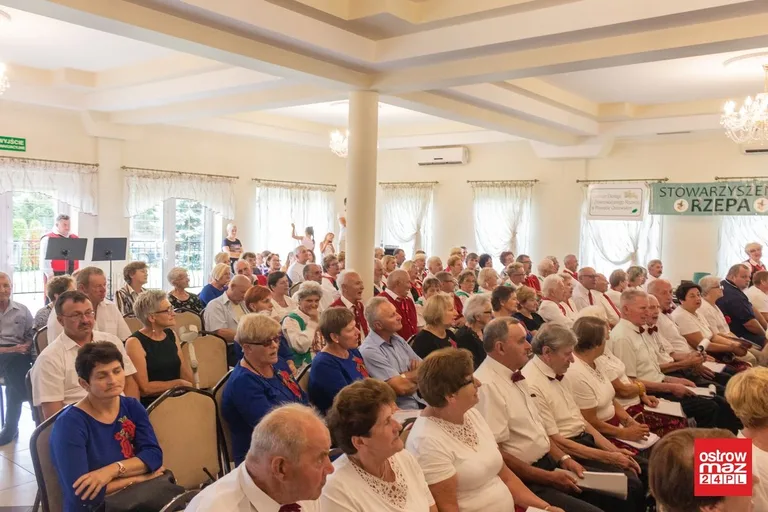 Koncert pieśni patriotycznych w Zarębach Kościelnych (zdjęcia, wideo)