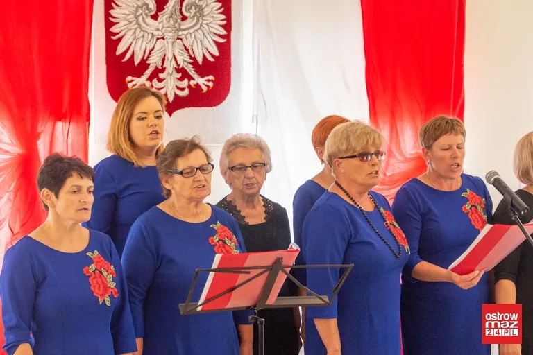 Koncert pieśni patriotycznych w Zarębach Kościelnych (zdjęcia, wideo)