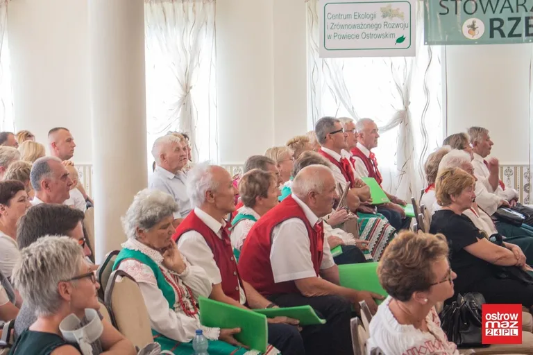Koncert pieśni patriotycznych w Zarębach Kościelnych (zdjęcia, wideo)