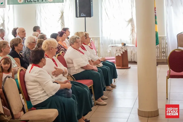 Koncert pieśni patriotycznych w Zarębach Kościelnych (zdjęcia, wideo)