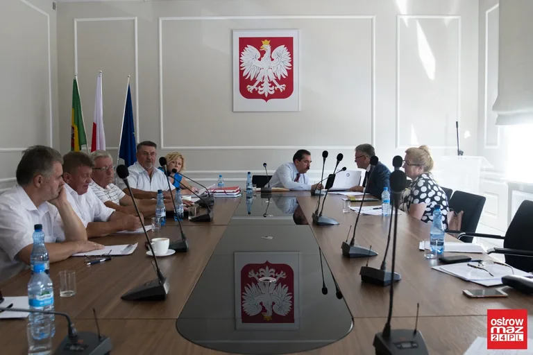 Za nami kolejna sesja rady powiatu (zdjęcia, wideo)