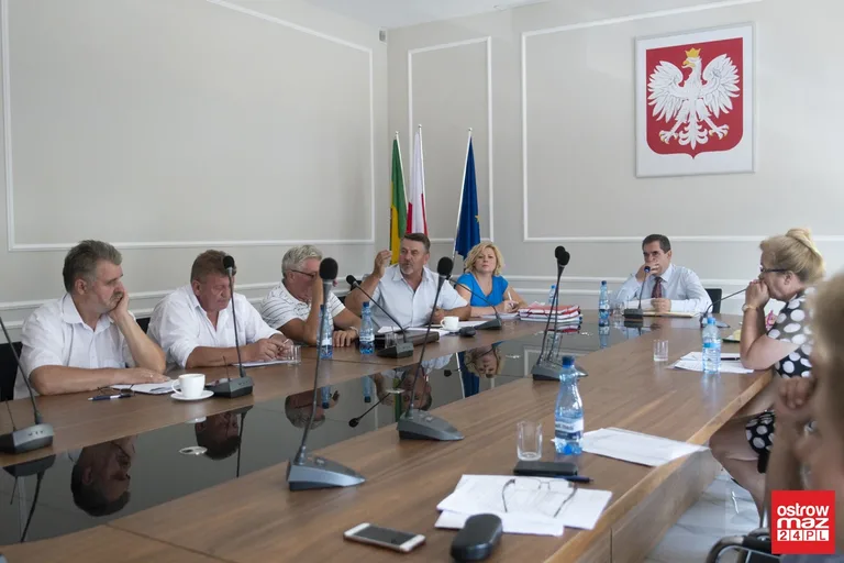 Za nami kolejna sesja rady powiatu (zdjęcia, wideo)