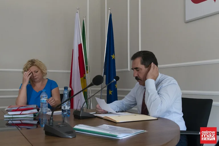 Za nami kolejna sesja rady powiatu (zdjęcia, wideo)