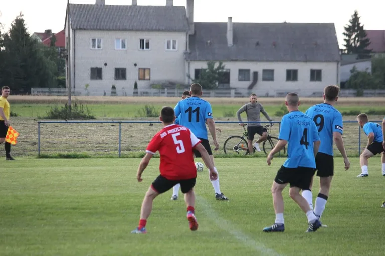 GKS Andrzejewo uległ Rzekuniance (zdjęcia, wideo)