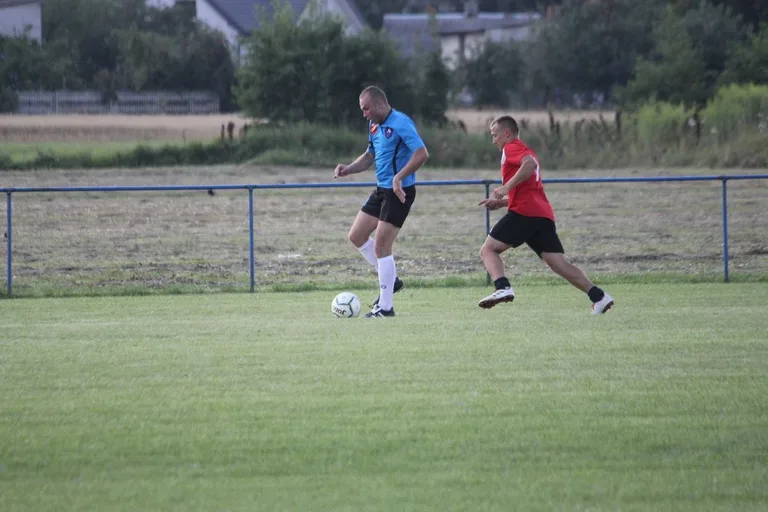 GKS Andrzejewo uległ Rzekuniance (zdjęcia, wideo)
