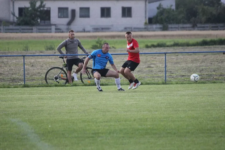 GKS Andrzejewo uległ Rzekuniance (zdjęcia, wideo)