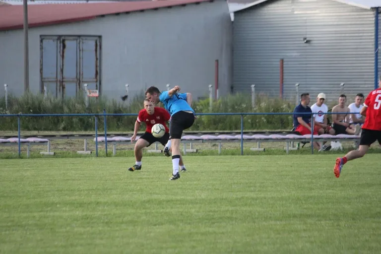 GKS Andrzejewo uległ Rzekuniance (zdjęcia, wideo)