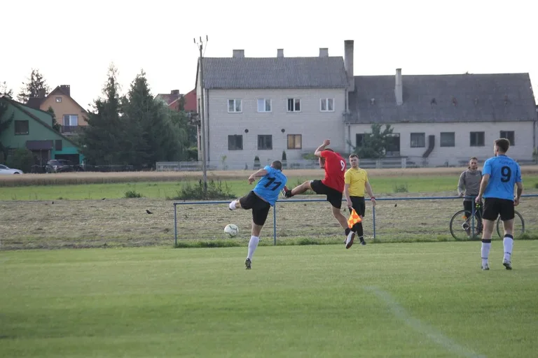 GKS Andrzejewo uległ Rzekuniance (zdjęcia, wideo)