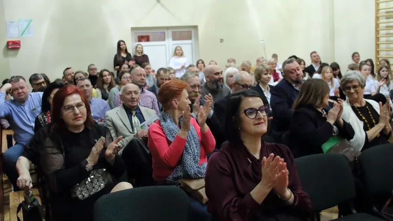 XI Spotkanie Pokoleń "Pamięć, która trwa" - hołd dla historii i bohaterów 18 Pułku Artylerii Lekkiej (zdjęcia)