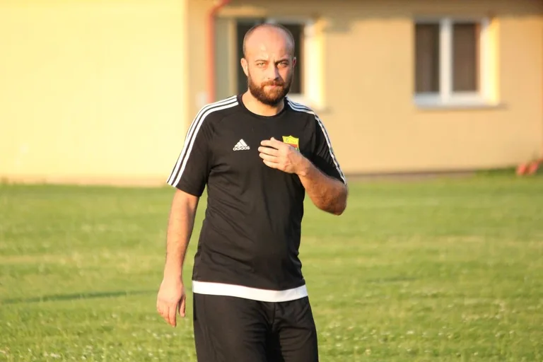 Ostrovia uległa w Troszynie (zdjęcia, wideo)